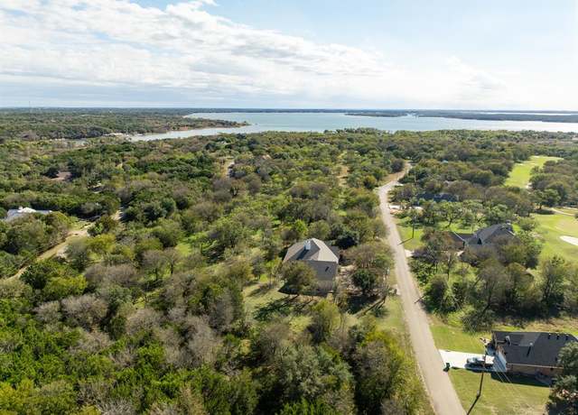 Property at 17124 Trailwood Dr, Whitney, TX 76692