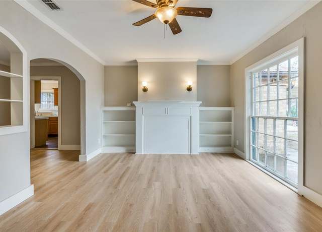 Property at 2629 Bowling Green Ave, Dallas, TX 75216, 2 beds, 1 bath