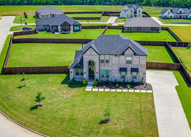 Property at 145 Chisolm Trl, Pottsboro, TX 75076, 4 beds, 4 baths