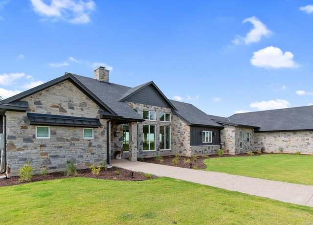 Property at 6300 Providence Ln, Lipan, TX 76462, 3 beds, 3 baths