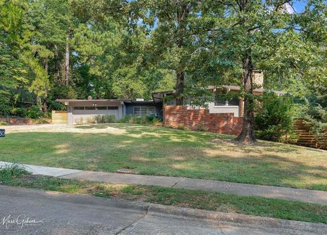 Property at 530 Spring Lake Dr, Shreveport, LA 71106, 4 beds, 4 baths