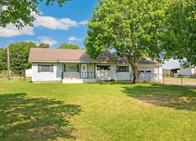 Property at 12687 Henderson Rd, Sanger, TX 76266, 2 beds, 1 bath