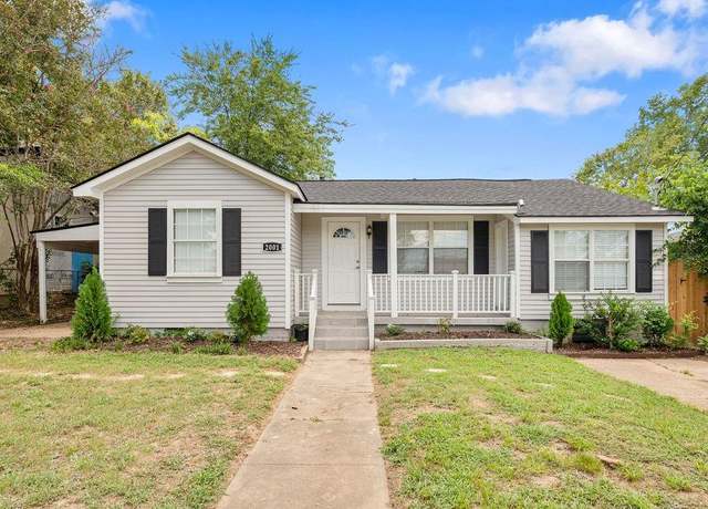 Property at 2001 E Lake St, Tyler, TX 75701, 3 beds, 2 baths