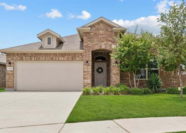 Property at 1000 Napier Way, Fort Worth, TX 76247, 4 beds, 2 baths