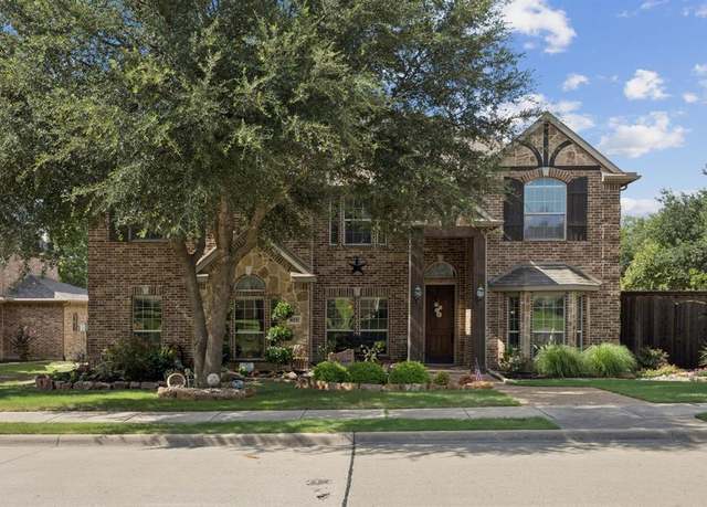 Property at 825 Windham Dr, Rockwall, TX 75087, 5 beds, 4 baths