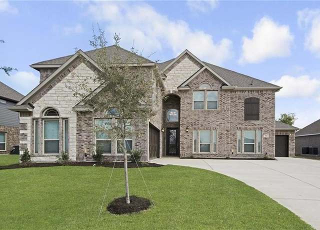 Property at 506 Cody Ln, Mansfield, TX 76063, 5 beds, 4 baths