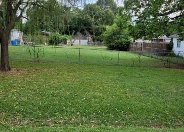 Property at 311 W Hunt St, Leonard, TX 75452