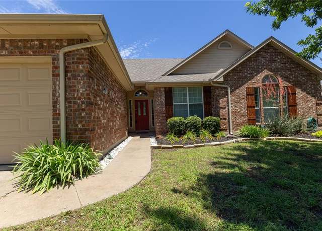 Property at 258 Pecan Hollow Cir, Anna, TX 75409, 3 beds, 2 baths