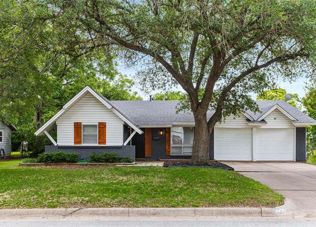 Property at 4633 Highgrove Dr, Fort Worth, TX 76132, 3 beds, 2 baths