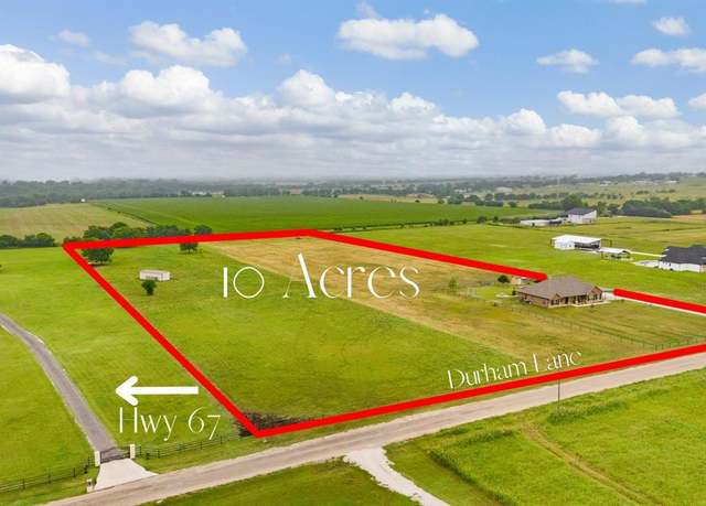 Property at 1213 Durham Ln, Cleburne, TX 76033, 4 beds, 2 baths