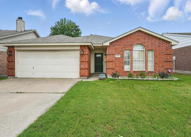Property at 2748 Yoakum St, Fort Worth, TX 76108, 3 beds, 2 baths