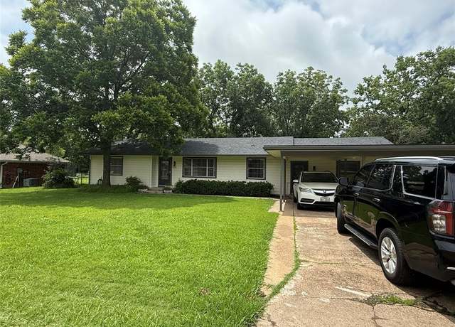 Property at 522 E Kempner St, Mabank, TX 75147, 4 beds, 2 baths
