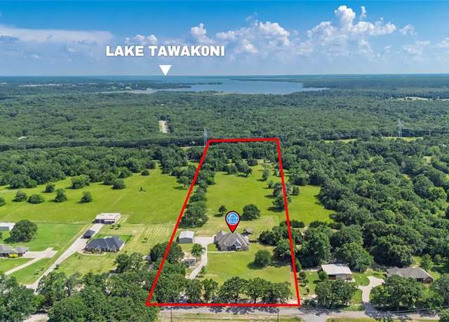 Property at 2919 County Road 3514, Greenville, TX 75402, 3 beds, 4 baths