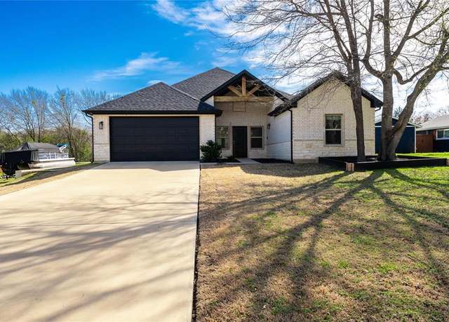 Property at 103 La Jolla, Gun Barrel City, TX 75156, 3 beds, 2 baths