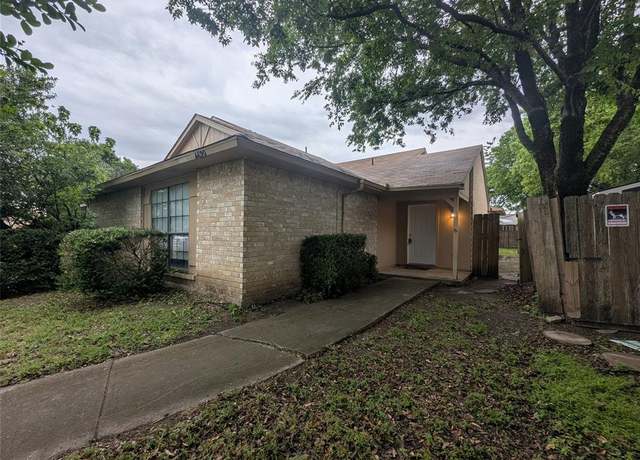 Property at 4629 Chapman St, The Colony, TX 75056, 2 beds, 2 baths