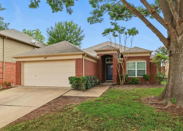 Property at 2528 Forestwood Dr, Flower Mound, TX 75028, 3 beds, 2 baths