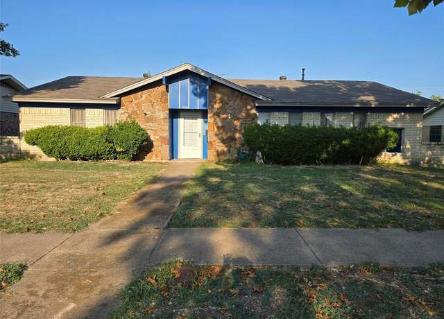 Property at 906 Walnut Pkwy, Garland, TX 75042, 4 beds, 3 baths