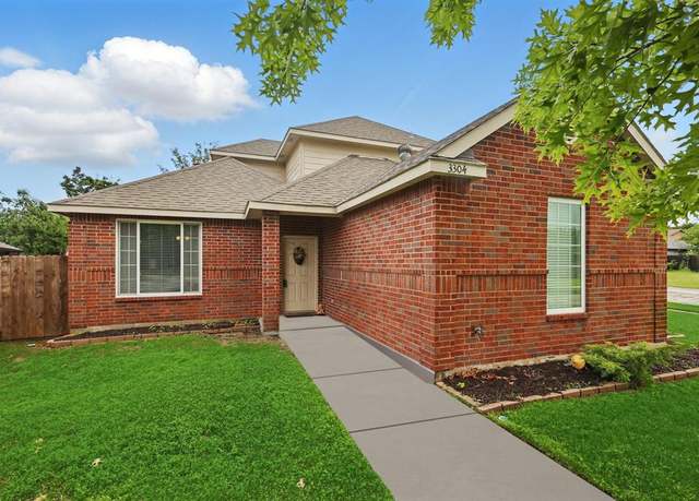 Property at 3304 Brooke St, Denton, TX 76207, 3 beds, 2.5 baths