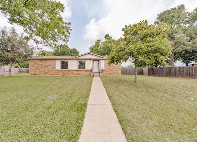 Property at 30 The Rdg, Corinth, TX 76210, 3 beds, 2 baths