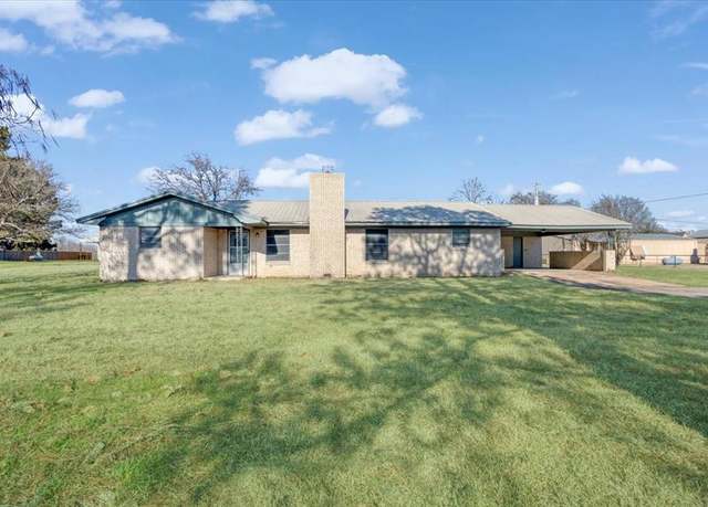 Property at 4970 FM 79, Paris, TX 75460, 3 beds, 2 baths