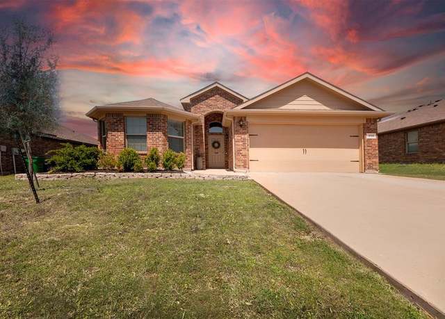 Property at 313 Fairgrounds Ln, Ponder, TX 76259, 4 beds, 2 baths