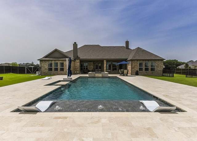 Property at 2720 Creek Crossing Ln, Midlothian, TX 76065, 4 beds, 3 baths