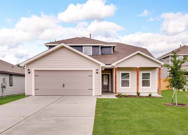 Property at 110 Southgate Dr, Terrell, TX 75160, 4 beds, 2.5 baths