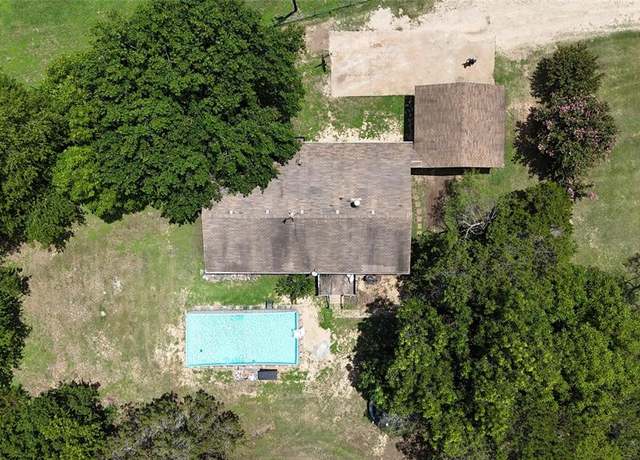Property at 228 County Road 3580, China Spring, TX 76633, 3 beds, 2 baths