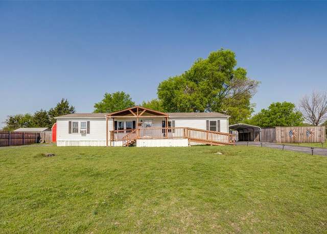 Property at 124 Fossil Creek Circle Cir, Southmayd, TX 75092, 3 beds, 2 baths