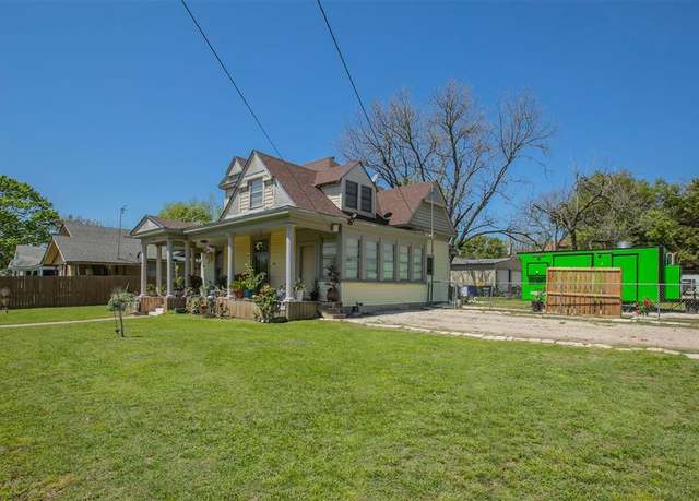 Property at 717 Park Dr, Hillsboro, TX 76645, 4 beds, 2 baths