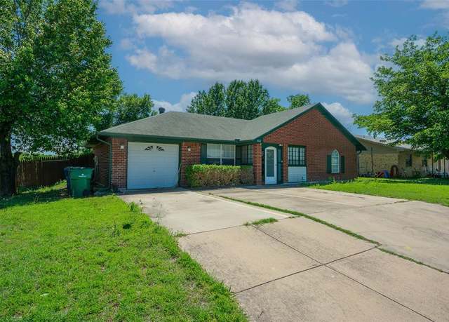 Property at 1022 Wootton Ave, Bridgeport, TX 76426, 3 beds, 2 baths