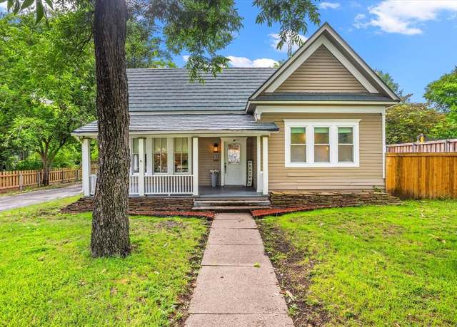 Property at 311 Brown St, Waxahachie, TX 75165, 5 beds, 3.5 baths