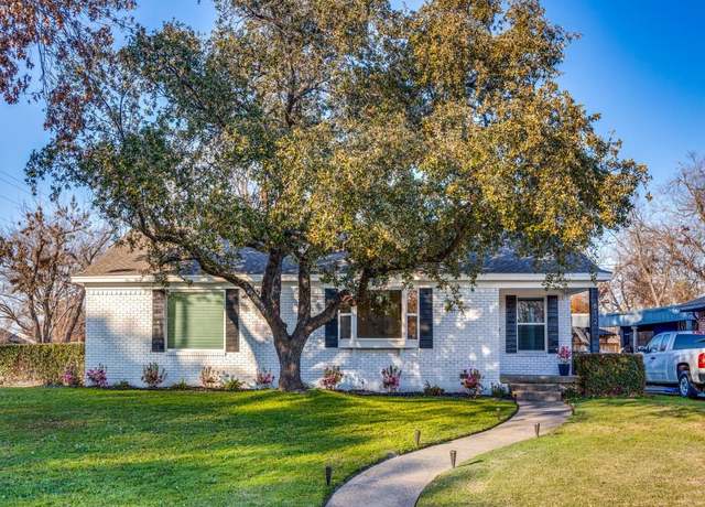 Property at 812 Bristol Ct, Richardson, TX 75080, 3 beds, 2 baths