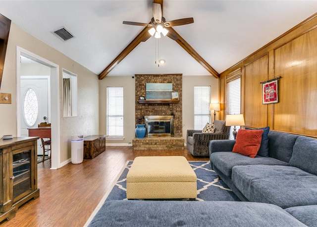 Property at 1845 Tiburon Bnd, Lewisville, TX 75067, 3 beds, 2 baths