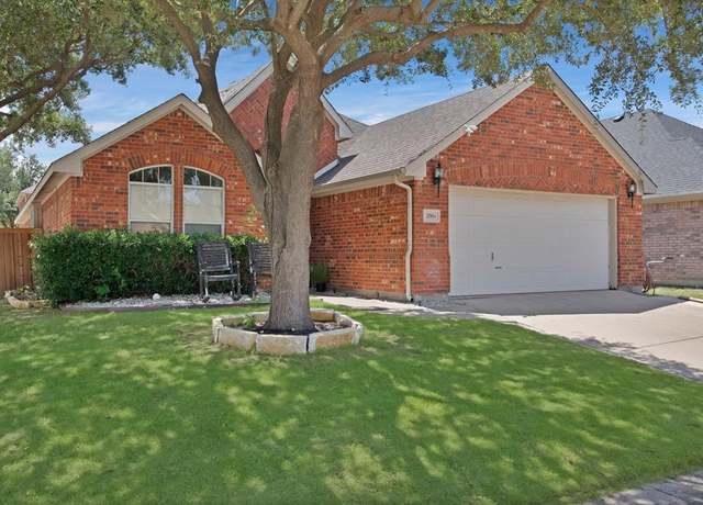 Property at 10814 J A Forster Dr, Rowlett, TX 75089, 4 beds, 2 baths