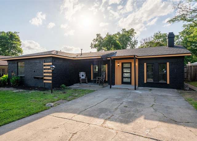 Property at 3229 Santiago Dr, Mesquite, TX 75150, 4 beds, 2 baths