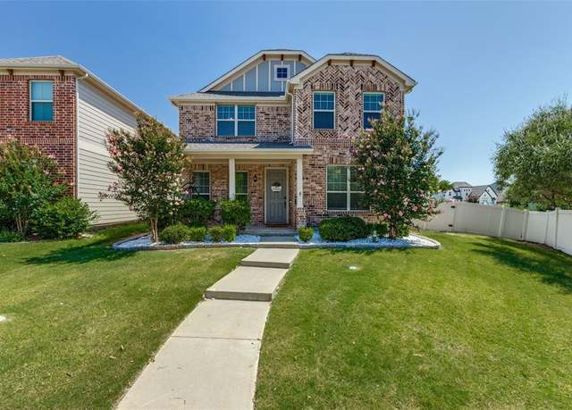 Property at 1000 Marietta Ln, Aubrey, TX 76227, 4 beds, 2.5 baths