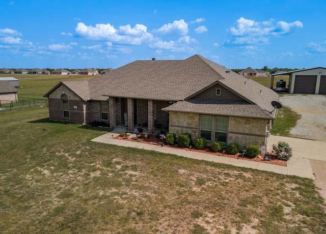 Property at 6135 Michael Rd, Sanger, TX 76266, 4 beds, 2 baths