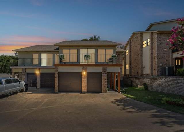 Property at 4403 Overlook Ct, Granbury, TX 76049, 3 beds, 3 baths