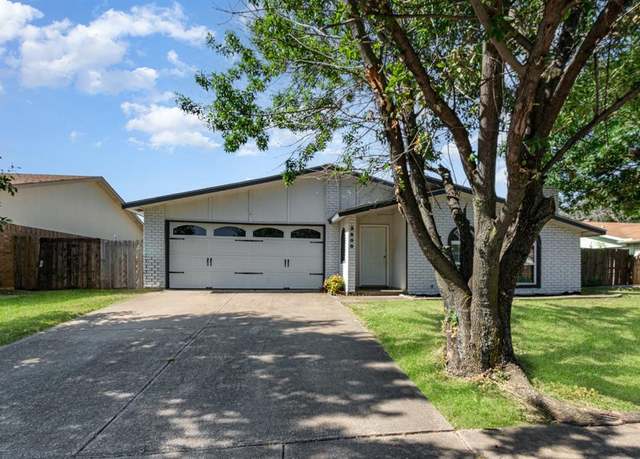 Property at 3808 Walnut Dr, Bedford, TX 76021, 3 beds, 3 baths