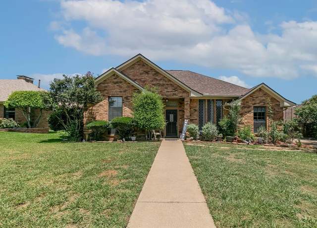 Property at 205 Forest Creek Dr, Sherman, TX 75092, 4 beds, 2 baths