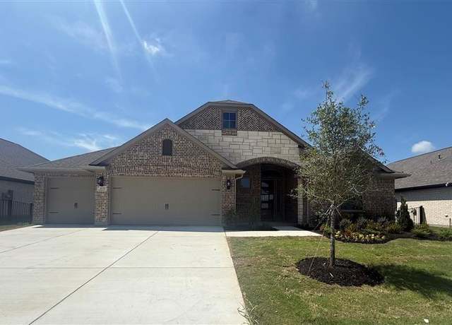 Property at 4221 Equine Dr, Joshua, TX 76058, 4 beds, 3 baths