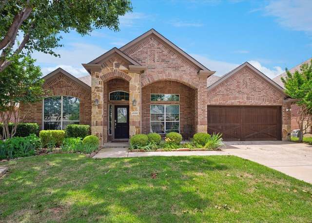 Property at 4108 Bonita Ave, Denton, TX 76210, 3 beds, 2.5 baths