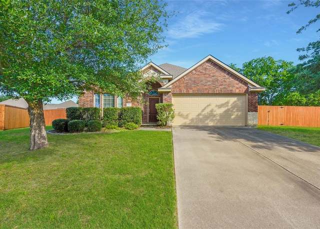 Property at 702 Ireland Way, Wylie, TX 75098, 3 beds, 2 baths