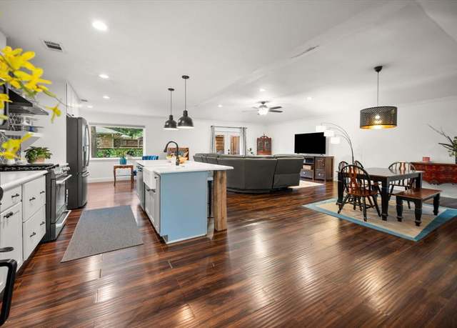 Property at 2201 Ravenwood Dr, Grand Prairie, TX 75050, 3 beds, 2 baths