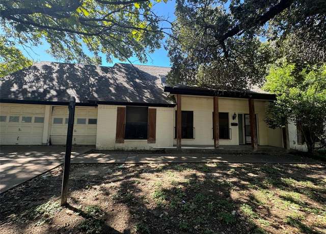Property at 5520 Woodway Dr, Fort Worth, TX 76133, 4 beds, 2 baths