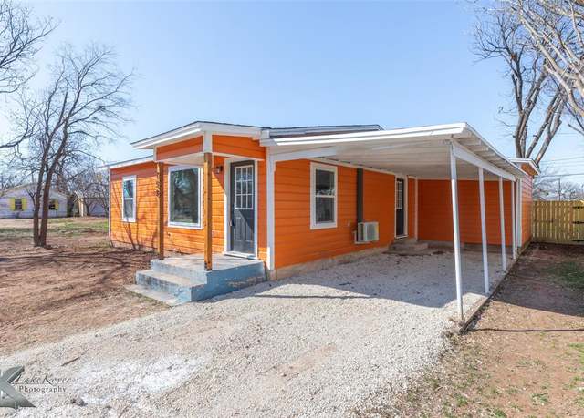 Property at 758 N Carver St, Abilene, TX 79601, 3 beds, 2 baths