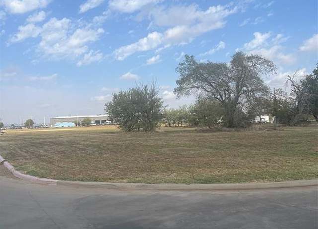 Property at 3824 Lorance St, Vernon, TX 76384