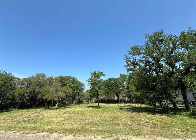 Property at 3016 Inwood Trl, Granbury, TX 76048