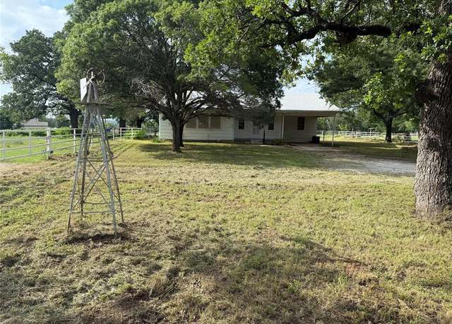 Property at 820 Goshen Rd, Springtown, TX 76082, 2 beds, 2 baths